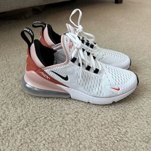Women’s Air Max 270